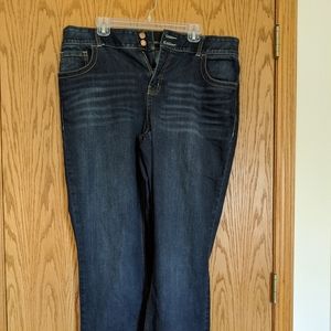 Lane Bryant  tummy technology size 18 Jeans